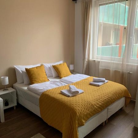 Corvin Sun Downtown Apartment Budapest Exterior photo